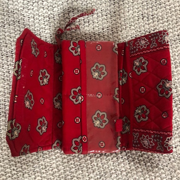 Vera Bradley Red & White Classic Wallet (w/ strap) - Picture 2 of 5